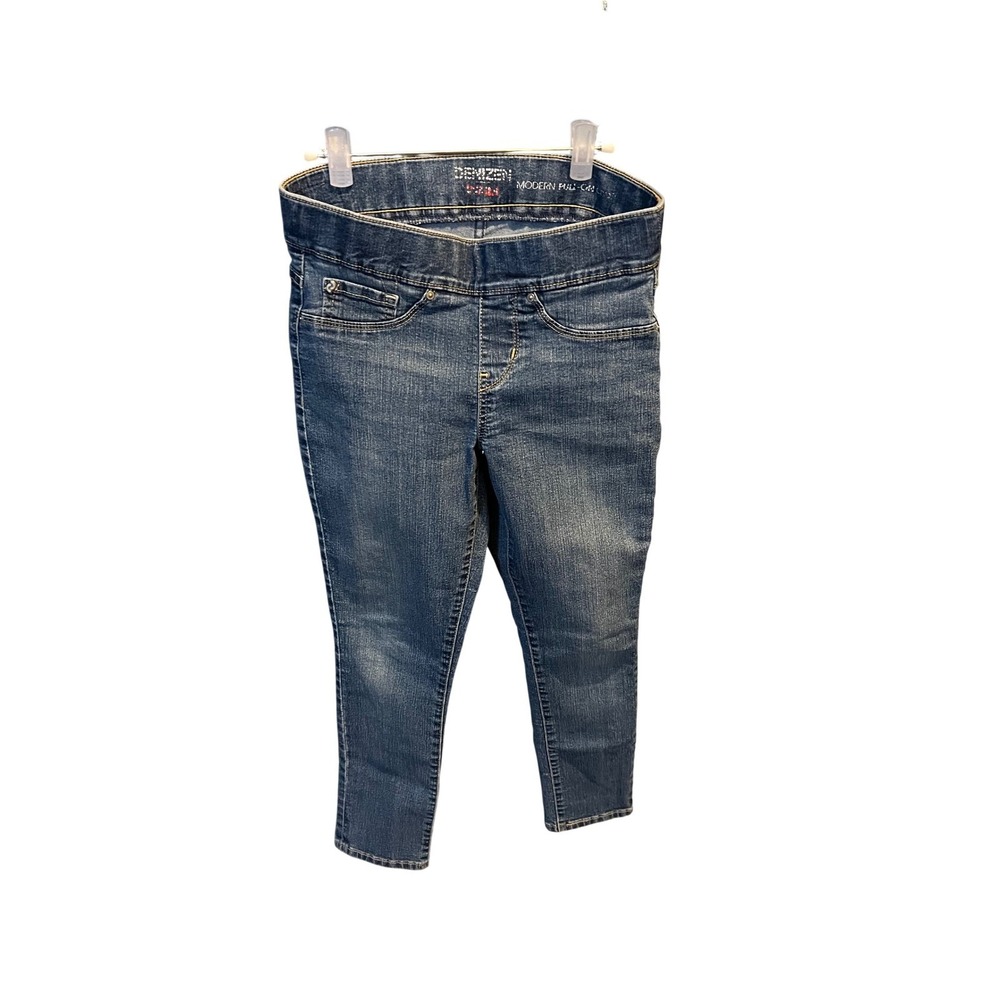 Denizen from Levis Modern Pull On Capri Jeans Medium Wash Blue Denim Slim 4